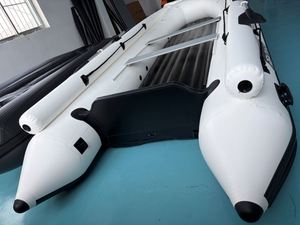 Dinghy à propulsion à jet 4,7 m pour 8 personnes, couleur blanche, avec fond renforcé et housse en tissu, pour divertissement en plein air, fabriqué en Chine (OEM/ODM) - Product Image 5