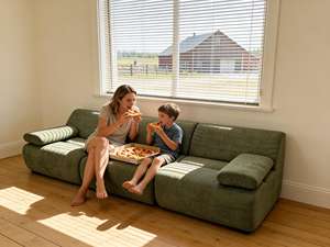 モスグリーンの優しい曲線を描くスクエア型のモダンなファミリーレジャー用ヌック、プラッシュ生地のエッジレスモジュール式取り外し可能な枕、圧縮パック入り - Product Image 2