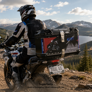 Top Case de <span class=keywords><strong>Moto</strong></span> en Aluminium Verrouillable avec Sécurité Antivol, Étanche, Capacité 65L, Fixation Arrière Universelle, Compatible avec la Plupart des Modèles - Product Image 2