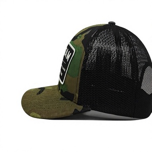 Casquette Trucker Confortable à Dos en Maille avec Patch Tissé Personnalisé 6 Panneaux Camouflage Produite en Usine au Vietnam Style Vintage Décontracté - Product Image 2