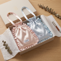 Tas Serut Satin Logo Kustom OEM Kantong Berumbai Pink Tas Hadiah Kemasan Pribadi untuk Produsen Perhiasan Kosmetik