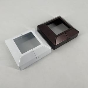 Cubierta de base de poste derramado de aluminio blanco de 3 pulgadas Herrajes de valla populares con placa de marco de metal y brida - Product Image 5