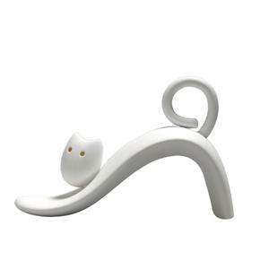 تمثال قطة سيراميكي بتصميم اسكندنافي مجرد، ديكور منزلي صديق للبيئة لطاولة غرفة المعيشة - Product Image 1