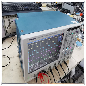 ออสซิลโลสโคปดิจิตอลแบบฟลูออเรสเซนต์ Tektronix DPO7354 รุ่นใหม่ 4 ช่องสัญญาณ 3.5GHz ความแม่นยำสูง รับประกัน 1 ปี รองรับแรงดันไฟฟ้าหลายระดับ - Product Image 1