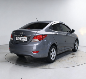 Accent 2014 Diésel Automático Hatchback, Volante a la Izquierda, Auto Compacto, Económico, Rendimiento Confiable, Auto Familiar, Listo para Exportar - Product Image 1