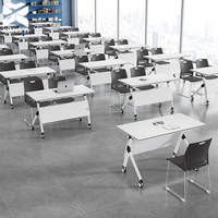 Table de bureau, table pliante, table de conférence modulaire, table pliable, salle de réunion moderne, présentoir de vente au détail, environnement de bureau, bureau