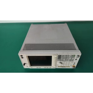 Analyseur Agilent/Keysight E4440A 3Hz-26.5GHz d'occasion, 80% neuf - Product Image 1
