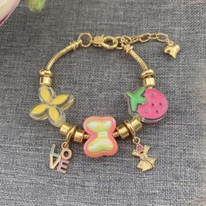 Bracelets promotionnels <span class=keywords><strong>BD</strong></span>-L3354 en forme <span class=keywords><strong>de</strong></span> fraise, bracelet en émail coloré avec breloque LOVE, bijoux fins, colliers en résine avec nœud - Product Image 2