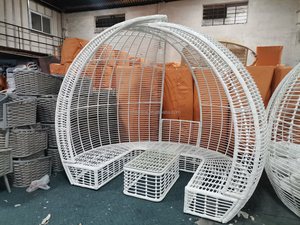 <span class=keywords><strong>Tumbona</strong></span> de lujo moderna para exteriores, cama de día, marco de aluminio de ratán Pe, cojines impermeables, Patio, jardín, sofá cama, juego para <span class=keywords><strong>terraza</strong></span> de Hotel - Product Image 4