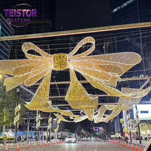 Décoration de poteau de rue de Noël pour éclairage LED extérieur et affichages commerciaux urbains - Product Image 5