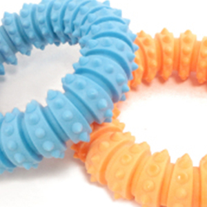Juguetes para Mascotas de Espuma con Púas, Circulares, Duraderos y Atractivos, de 14 cm x 3.5 cm - Product Image 3