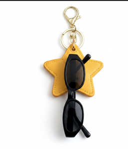 JULIJIN Snoopy Puppy Bag Pendant Original Designer Car Keychain  Cute Backpack Charm for Women bts <span class=keywords><strong>glock</strong></span> Bag Charms - Product Image 2