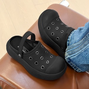 Zapatos de cuero genuino con orificios, unisex, estilo retro, perforados, transpirables, estilo casual, con suela gruesa y protección para los dedos. - Product Image 3