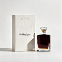 Boîte de bouteille de rhum noir des Caraïbes vieilli, écologique, personnalisée, avec couvercle et base imprimés, gaufrage et impression UV