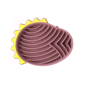 Tazón de silicona para perros, antideslizante, anti-estrangulamiento, para comer lentamente, con ventosa y tapete antideslizante para lamer. - Product Image 5