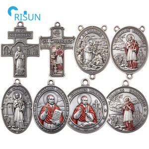 Collar con Colgante <span class=keywords><strong>de</strong></span> San Carlos <span class=keywords><strong>de</strong></span> Borromeo, Medalla Personalizada <span class=keywords><strong>de</strong></span> San Carlos <span class=keywords><strong>de</strong></span> Borromeo, Centro <span class=keywords><strong>de</strong></span> Rosario Católico Religioso - Product Image 1