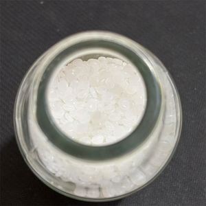 Granulés vierges PE 18D MFR1.5 LDPE LLDPE HDPE pour film, matière première granulée noire de qualité 100 - Product Image 1