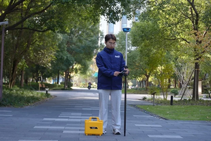 고품질 치엔쉰 GNSS X3 RTK 수신기 토탈 스테이션 측량 장비 RTK GPS 측량 장비 RTK GNSS 베이스 GPS GNSS RTK - Product Image 2