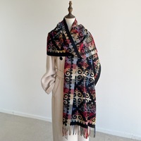 Écharpe-châle longue d'hiver pour femme, style ethnique, motif géométrique, imitation cachemire, à franges, bohème, transfrontalière, vente en gros