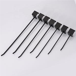 Ganchos de alambre individuales Estante de exhibición de hierro Estante de tubo cuadrado de metal para tienda minorista Supermercado Fácil para colgar Exhibición de artículos - Product Image 6