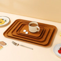 Plateau en plastique style palette avec imitation bois pour la restauration et l'hôtellerie, idéal pour le thé, l'eau, les collations, les desserts, les fruits et les cadeaux