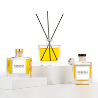 Bouteilles diffuseurs d'aromathérapie en verre de luxe en gros, 120 ml et 200 ml, avec bouchon en bois pour parfum d'intérieur
