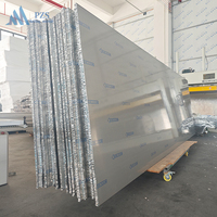 Panneau de cloison en nid d'abeille en aluminium, panneau sandwich léger pour les systèmes de murs intérieurs de bureaux