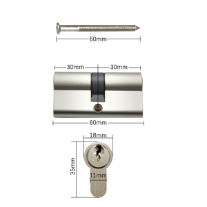 <span class=keywords><strong>Serrure</strong></span> cylindrique en laiton de 60 mm (30/30) à double ouverture centrale en forme de gourde <span class=keywords><strong>avec</strong></span> 3 clés standard pour serrures à mortaise de norme européenne - Product Image 3