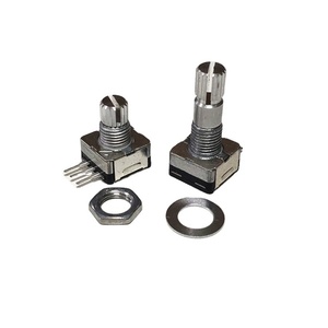 Codificador Incremental EC11 de 3 Pines de Alta Calidad, Interruptor de Pin Vertical PEC11, Salida de Voltaje DC5V, Metales y Plásticos para Aparatos de Audio - Product Image 1