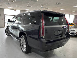 รถเอสยูวี Cadillac Escalade ESV 4x4 ปี 2018 มือสอง พวงมาลัยซ้าย เบาะหนัง กล้องมองหลัง ระดับพรีเมียม หรูหรา 4 ประตู ระบบควบคุมอุณหภูมิในห้องโดยสาร พร้อมระบบ On-Star ไฟ LED - Product Image 6