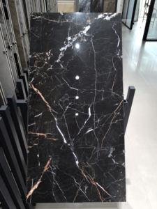 <span class=keywords><strong>Acheter</strong></span> des carreaux de grande dalle en porcelaine Carreaux de mur de sol émaillés en porcelaine pour le salon Carreau de céramique en marbre fini brillant émaillé - Product Image 4