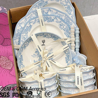 Franse Retro Blauwe Bloemmotief BPA-Vrije Bone China Serviesset - Elegante Keramische Borden, Schalen en Tafelgerei Cadeausets