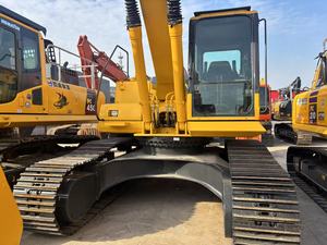 Potente y productiva excavadora hidráulica Doosan DX300 usada, perfecta para cargar camiones de gran tonelaje. - Product Image 2