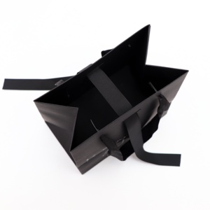 Bolsa de Compras Reutilizable Negra de Lujo con Logotipo UV Personalizado, Bolsas de Papel para Regalo con Asas de Listón, Bolsa de Embalaje para Joyería Negra Mate - Product Image 6