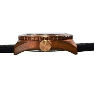 Montres en bronze superlumineuses au design personnalisé avec mouvement mécanique automatique - Product Image 3