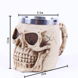 Vente en gros BB070 Vaisselle personnalisée Décoration de la maison Tasse en résine Chope à bière avec doublure en acier inoxydable Verre à vin - Product Image 2