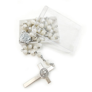Collier chapelet benedictin en fausses perles blanches, or antique et argent, unisexe, bijoux pour cérémonies religieuses - Product Image 3