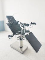 Table d'opération manuelle pour salle de bloc opératoire de l'hôpital MT MEDICAL, service de chirurgie générale