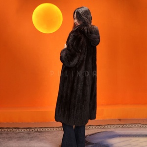 <span class=keywords><strong>Manteau</strong></span> long et chaud en <span class=keywords><strong>fourrure</strong></span> de rat musqué pour <span class=keywords><strong>femme</strong></span> <span class=keywords><strong>avec</strong></span> <span class=keywords><strong>capuche</strong></span> - Product Image 4