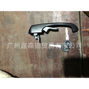 Poignée de porte de voiture Guangzhou Xinsende 113898205M 113837205M 111837205J, poignée intérieure en plastique pour hayon - Product Image 1