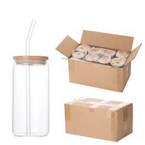 Vente en gros de verres en verre borosilicate résistant à la chaleur et au froid bocaux Mason en forme de canette avec couvercles en bambou et pailles pour cocktails de bière - Product Image 5