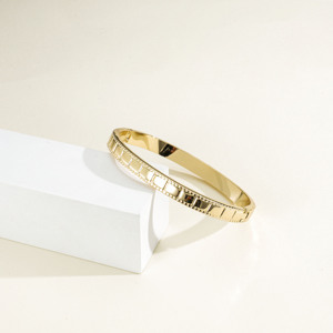 CM Joyería Bijoux Bracelets et Joncs Plaqué Or 14K pour Femme, Design Cœur, Charme Raffiné, Or Laminado - Product Image 2