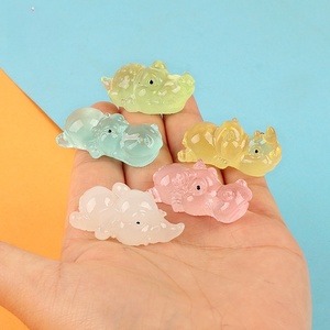Accessoires en résine d'animaux les plus vendus : crocodile, hippopotame, rhinocéros, éléphant, ornements en résine, breloques en résine qui brillent dans le noir pour la décoration - Product Image 2
