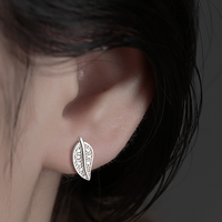 Vintage Blumen-Design Ohrstecker 925 Sterling Silber Kleine Blatt-CZ Schraubverschluss Ohrringe Set für Damen Feiner Schmuck Großhandel