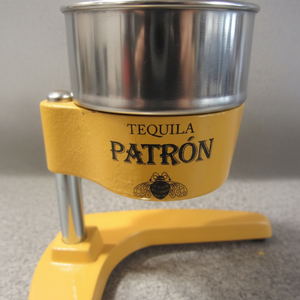 Presse-agrumes Tequila-Patron ou presse-citron, également presse-agrumes manuel Tequila-Patron, coupe-citron - Product Image 1