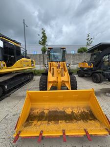 Cargadora Frontal Profesional de Uso Pesado Komatsu WA100 Modelo 2012, Alta Eficiencia, Capacidad de 2.56 Toneladas para Minería Municipal - Product Image 1