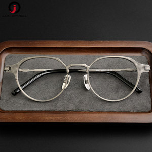 Lunettes <span class=keywords><strong>de</strong></span> <span class=keywords><strong>vue</strong></span> vintage en titane pur <span class=keywords><strong>de</strong></span> qualité supérieure pour hommes et femmes, montures légères en titane <span class=keywords><strong>de</strong></span> haute qualité en stock - Product Image 1
