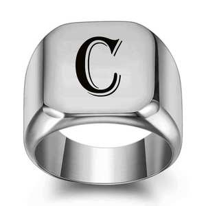 Anillo Cuadrado de Acero Inoxidable de 18 mm con Letra A Grabada con Láser, Joyería de Moda Unisex, Regalo - Product Image 3