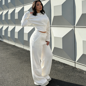 Tuta Sportiva in Cotone Terry Francese di Alta Qualità Personalizzata, Set Casual alla <span class=keywords><strong>Moda</strong></span> con <span class=keywords><strong>Felpa</strong></span> Corta con Zip e Collo Tondo per <span class=keywords><strong>Donna</strong></span> - Product Image 2