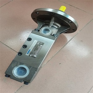 ปั๊มสกรู Knoll Kts 32-48-T-G อุปกรณ์แปรรูปเหล็กเส้นอุตสาหกรรมแรงดันสูง - Product Image 3